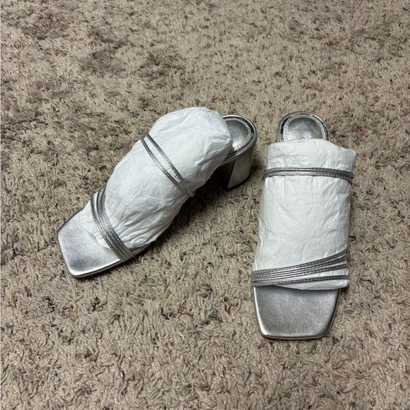 PAIGE esme slide sandal - Picture 4 of 11